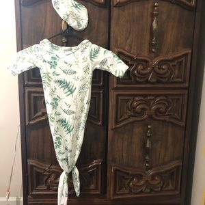 Bailey’s Blossoms’ Leaf Tie Onesie